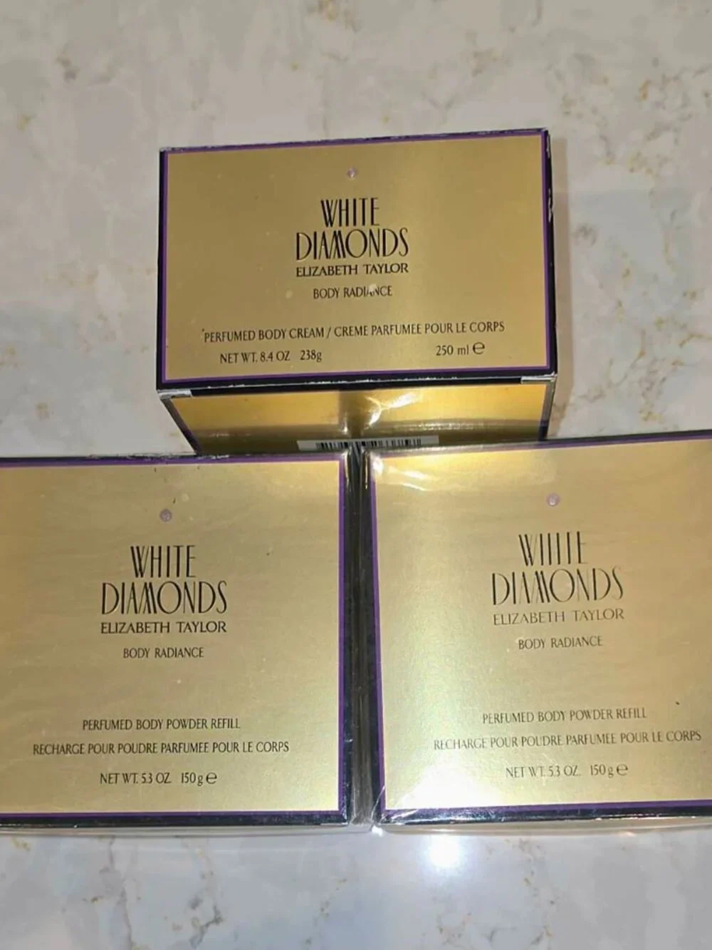 Elizabeth Taylor White Diamonds Body Radiance Set 3 Pc Body Cream & 2 Powder NIB